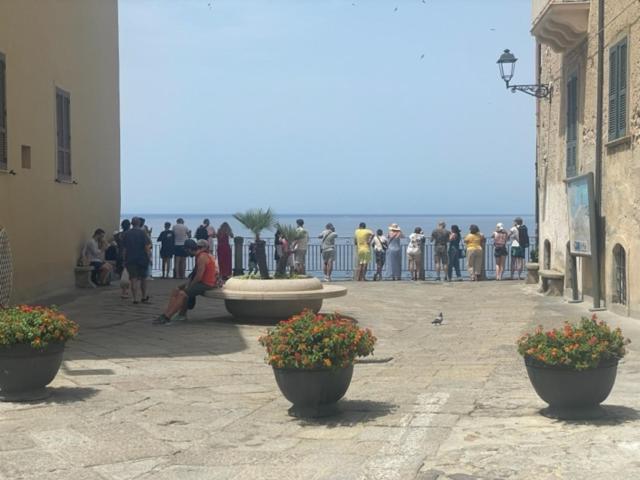 Residenza Donna Peppina Hotell Tropea Exteriör bild